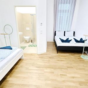 Appartement à 2 Chambres à Coucher