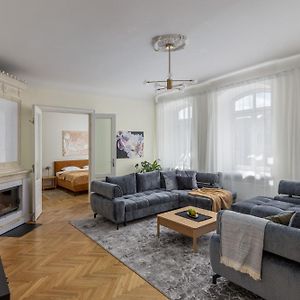 K1820 Family Apartments