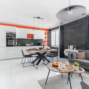 Appartement à 3 Chambres à Coucher
