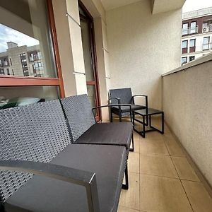 Appartement à 3 Chambres à Coucher
