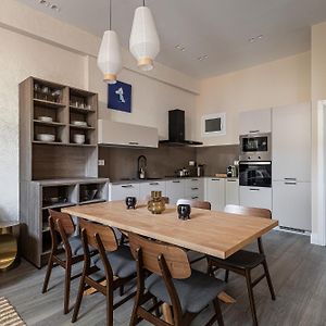 Appartement à 3 Chambres à Coucher