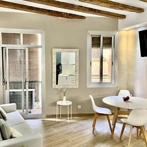 Apartamento Renovado Con 2 Habitaciones En El Corazon De Barcelona - Es-341-3