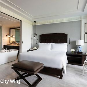 Chambre Confortable Lit King-Size