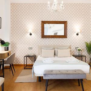C15 - Charming Modern Studio In The Centre