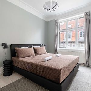 Super Central 2Br Apartment In Old Town Copenhagen