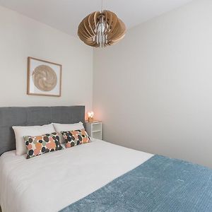 Guestready - Bonjardim Building