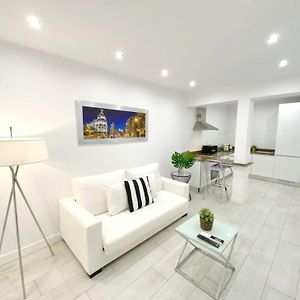 Apartamento De Diseno En Plaza Mayor