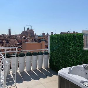 Appartement à 3 Chambres à Coucher