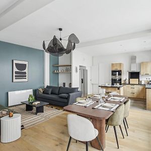 Appartement à 2 Chambres à Coucher