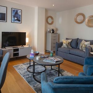 Westminster Two Bed One Bath Sleeps 5