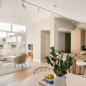 Dinbnb Apartments Gruenerlokka I Penthouse With Private Rooftop I 2-Bedroom With Double Queen Room & 2 Bathrooms