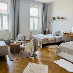 Appartement à 2 Chambres à Coucher