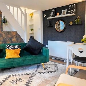 Appartement à 2 Chambres à Coucher