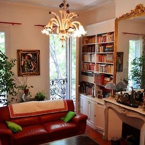 Appartement à 3 Chambres à Coucher