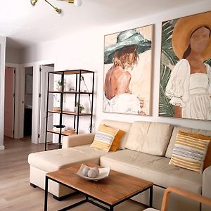 Appartement à 3 Chambres à Coucher