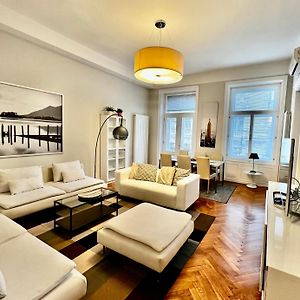 Four Reasons Apartment