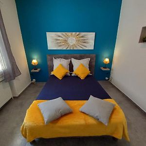 Appartement à 2 Chambres à Coucher