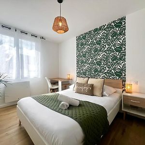 Appartement à 2 Chambres à Coucher