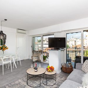 Appartement à 2 Chambres à Coucher