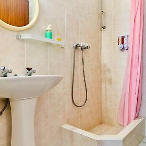 Private Bathroom King Room