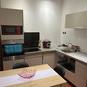Appartement à 2 Chambres à Coucher