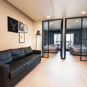 Appartement à 2 Chambres à Coucher