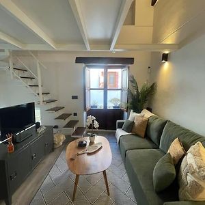 Stylish City-Center Apt 2 Bdrms