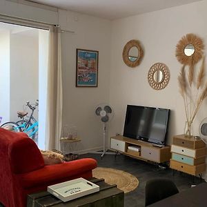 Appartement à 2 Chambres à Coucher