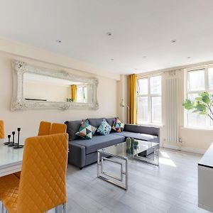 Appartement de Luxe à 1 Chambre à Coucher