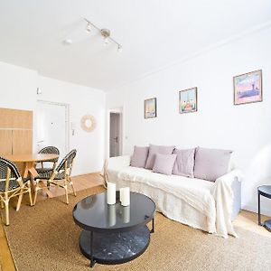 Appartement à 2 Chambres à Coucher