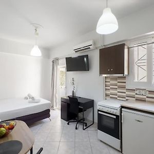 Pagrati Cozy Retreat