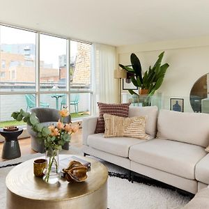 Appartement à 2 Chambres à Coucher