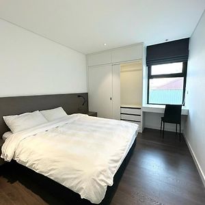 Appartement à 2 Chambres à Coucher