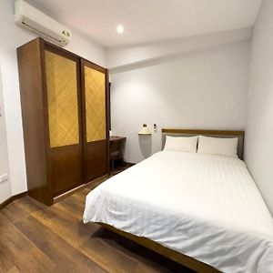 Appartement à 3 Chambres à Coucher