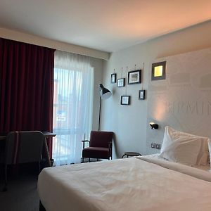 Chambre Lit Queen-Size