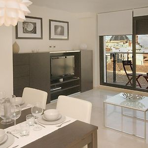 Appartement à 2 Chambres à Coucher