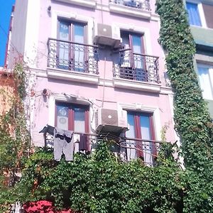 Taksim City Ivy Hostel