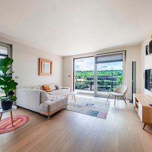 Appartement à 2 Chambres à Coucher