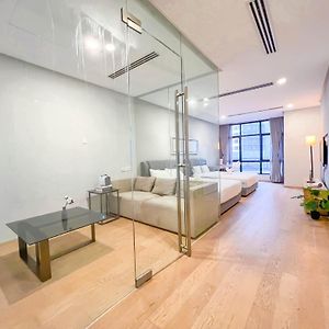 188 Suites By Manhattan Group