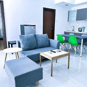 Appartement à 2 Chambres à Coucher