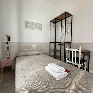 Private Bathroom Single Room