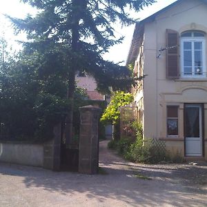 Le Victoria