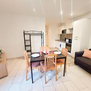 Charmant Appartement Pres Du Marche, Gare Et Port A 5Mn
