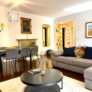 Duomo Area 2 Bedroom Appartment Deluxe