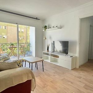3 Habitaciones, Terraza Y A 200 Metros De La Playa