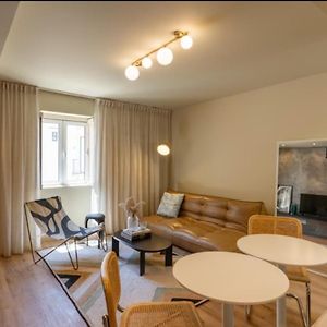 Appartement à 2 Chambres à Coucher