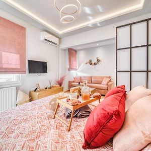 Homely Sweet Central Apartment