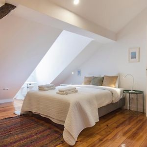 Appartement à 2 Chambres à Coucher