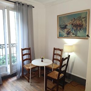 Chambres Privees Dans Un Appartement De 2 Pieces A Paris 13E