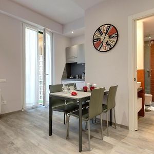 Dante & Virgilio Apartments By Mamo Florence